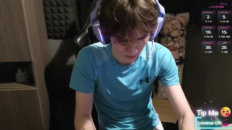 Snapshot of bambelbye chatting on 8, 2, 2025 Gaz online show from 8, 2, 2025