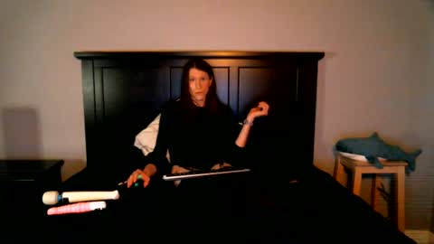 Bambi online show from 6, 8, 2026