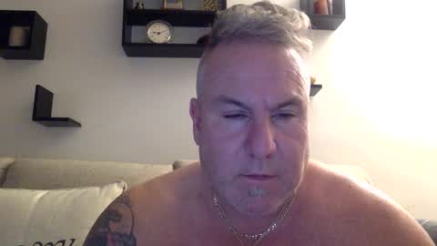 banana5289 online show from 7, 1, 2025