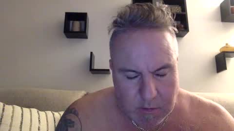 banana5289 online show from 11, 2, 2025