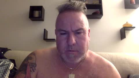 banana5289 online show from 28, 2, 2025