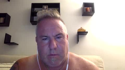 Snapshot of banana5289 chatting on 4, 7, 2026 banana5289 online show from 4, 7, 2026