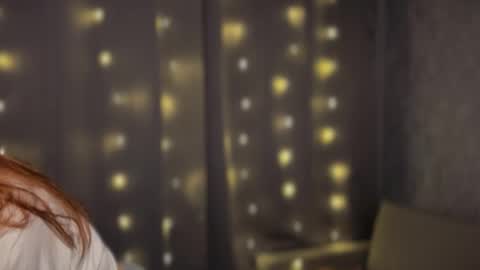 Mila  online show from 21, 12, 2025