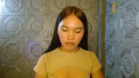 Snapshot of baninay810654 chatting on 25, 9, 2025 baninay810654 online show from 25, 9, 2025