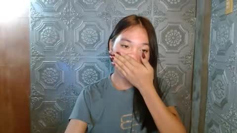 Snapshot of baninay810654 chatting on 11, 10, 2025 baninay810654 online show from 11, 10, 2025