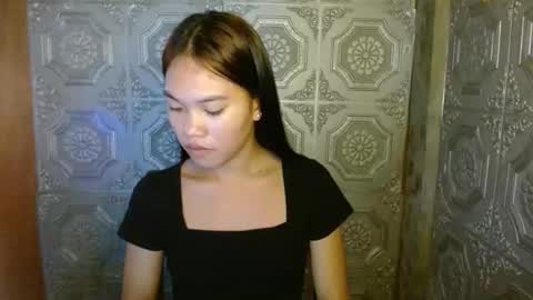 Snapshot of baninay810654 chatting on 16, 11, 2025 baninay810654 online show from 16, 11, 2025