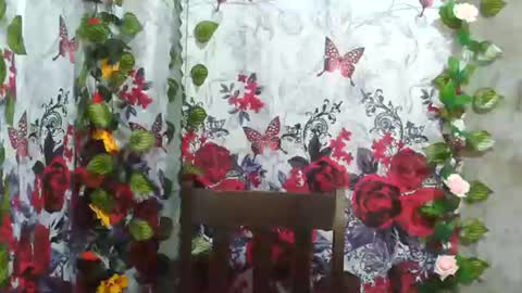 Snapshot of baninay810654 chatting on 17, 7, 2026 baninay810654 online show from 17, 7, 2026