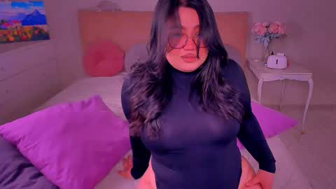 Snapshot of barbara_bb chatting on 17, 2, 2025 Barbie Kim online show from 17, 2, 2025