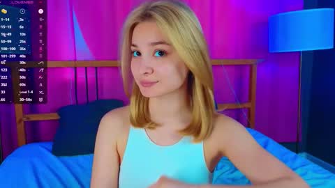 Snapshot of barbarafinch chatting on 31, 3, 2026 Barbara online show from 31, 3, 2026