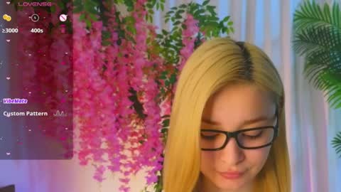 Snapshot of barbarafinch chatting on 6, 4, 2026 Barbara online show from 6, 4, 2026