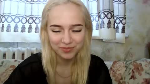 Snapshot of barbie___girl chatting on 17, 1, 2026 barbie___girl online show from 17, 1, 2026