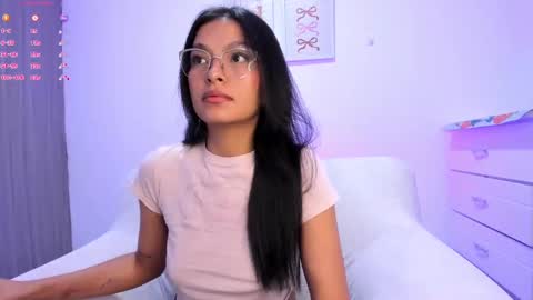 Snapshot of barbie_brunette3 chatting on 10, 1, 2025  independet model online show from 10, 1, 2025