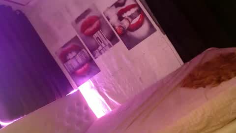 Snapshot of barbie_ivana chatting on 27, 4, 2026 barbei online show from 27, 4, 2026
