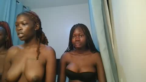 Snapshot of barbie_queen2 chatting on 15, 3, 2026 queen online show from 15, 3, 2026