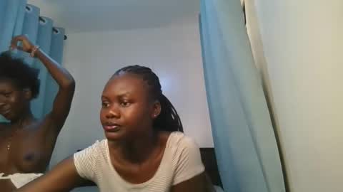 Snapshot of barbie_queen2 chatting on 28, 3, 2026 queen online show from 28, 3, 2026
