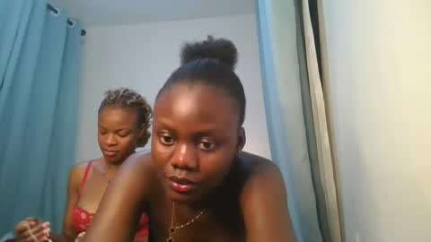 Snapshot of barbie_queen2 chatting on 31, 3, 2026 queen online show from 31, 3, 2026