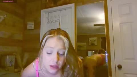 Snapshot of barbiebadd2013 chatting on 7, 11, 2025 Barbiebadd2013 online show from 7, 11, 2025