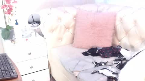 Snapshot of barbiefox_ chatting on 8, 6, 2026 barbiefox_ online show from 8, 6, 2026