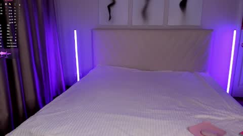 Snapshot of barbielina_ chatting on 31, 3, 2026 Emma online show from 31, 3, 2026