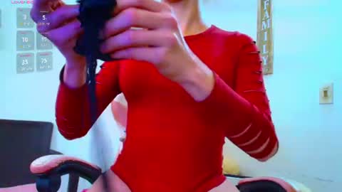 Snapshot of barby_cute chatting on 13, 7, 2026 Barby Cute only fans online show from 13, 7, 2026