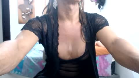 bardotbigcocktsx online show from 31, 7, 2026