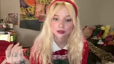Snapshot of bardoteyed chatting on 1, 12, 2025 Bardot Eyed online show from 1, 12, 2025