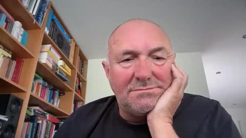 Snapshot of bartvel chatting on 17, 4, 2026 bartvel online show from 17, 4, 2026
