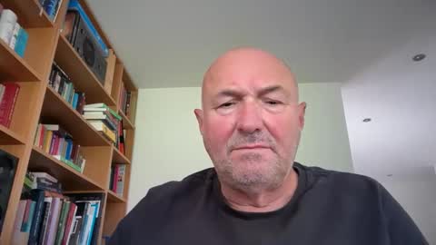 Snapshot of bartvel chatting on 29, 4, 2026 bartvel online show from 29, 4, 2026