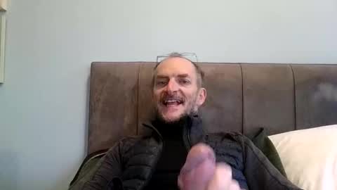 basiccamguy online show from 17, 11, 2025