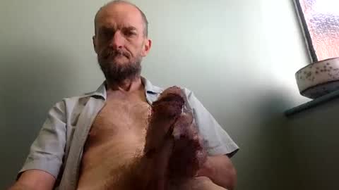 Snapshot of basiccamguy chatting on 20, 7, 2026 basiccamguy online show from 20, 7, 2026