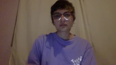 Snapshot of basilbbb chatting on 4, 3, 2026 basil online show from 4, 3, 2026