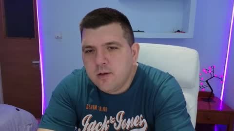 Snapshot of basystem8 chatting on 15, 9, 2025 BASY online show from 15, 9, 2025