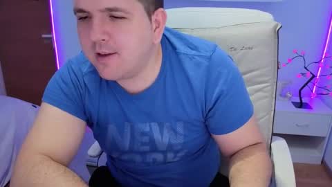 Snapshot of basystem8 chatting on 28, 10, 2025 BASY online show from 28, 10, 2025