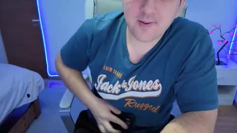 Snapshot of basystem8 chatting on 10, 11, 2025 BASY online show from 10, 11, 2025