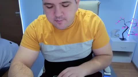 Snapshot of basystem8 chatting on 24, 11, 2025 BASY online show from 24, 11, 2025