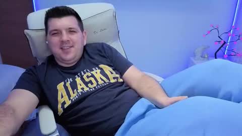 Snapshot of basystem8 chatting on 1, 12, 2025 BASY online show from 1, 12, 2025