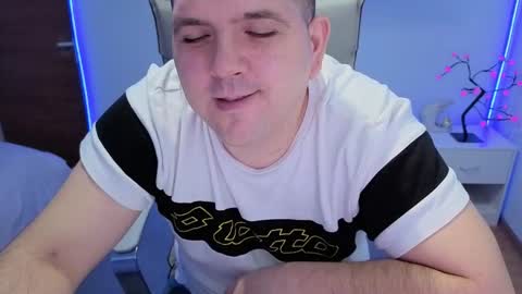 Snapshot of basystem8 chatting on 15, 12, 2025 BASY online show from 15, 12, 2025