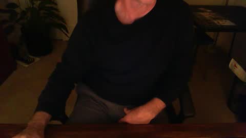 BateBro13 online show from 16, 12, 2024