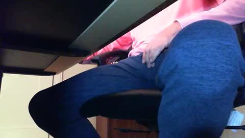 BateBro13 online show from 25, 10, 2025