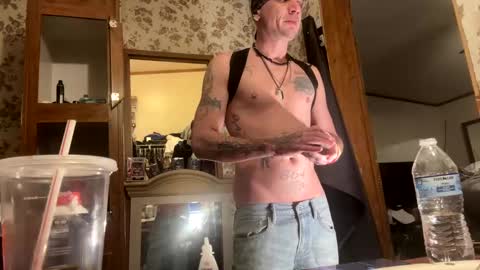 Snapshot of battlewolfxx chatting on 5, 1, 2025 battlewolfxx online show from 5, 1, 2025