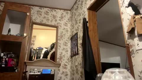 battlewolfxx online show from 5, 1, 2025