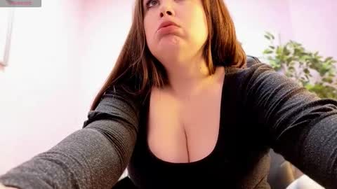 Snapshot of battymoll chatting on 17, 3, 2026 battymoll online show from 17, 3, 2026