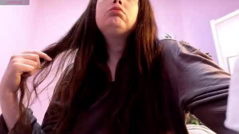 Snapshot of battymoll chatting on 18, 3, 2026 battymoll online show from 18, 3, 2026