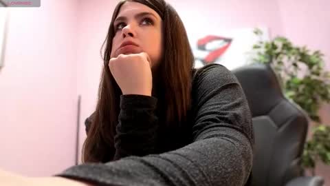 Snapshot of battymoll chatting on 22, 3, 2026 battymoll online show from 22, 3, 2026