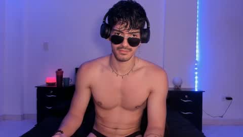 Valentino online show from 10, 1, 2025