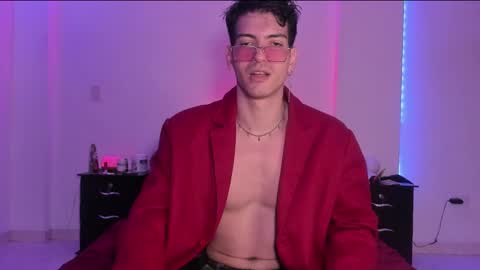 Valentino online show from 14, 2, 2025