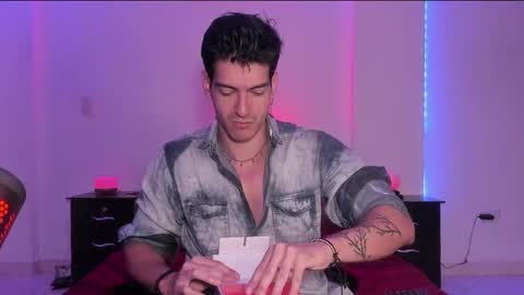 Valentino online show from 2, 3, 2025