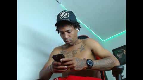 Snapshot of bbc_blaack chatting on 7, 4, 2026 bbc online show from 7, 4, 2026