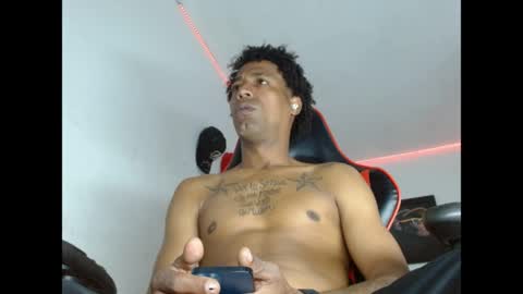 Snapshot of bbc_blaack chatting on 13, 4, 2026 bbc online show from 13, 4, 2026