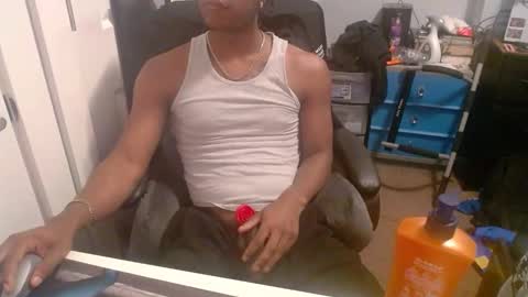 Snapshot of bbc_elrey chatting on 6, 3, 2026 Racks online show from 6, 3, 2026